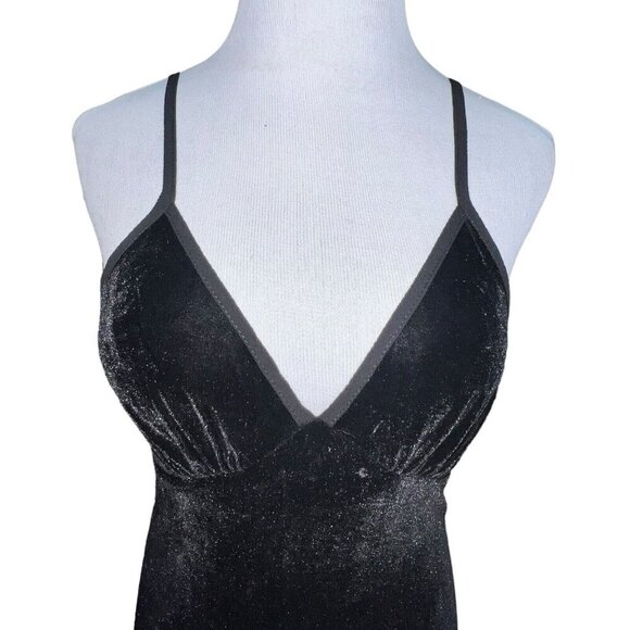 B.O.G.‎ BAND OF FREE GIRL CRUSH BLACK VELVET MIDI DRESS WOMEN XS SLEEVELESS NEW - Picture 3 of 12